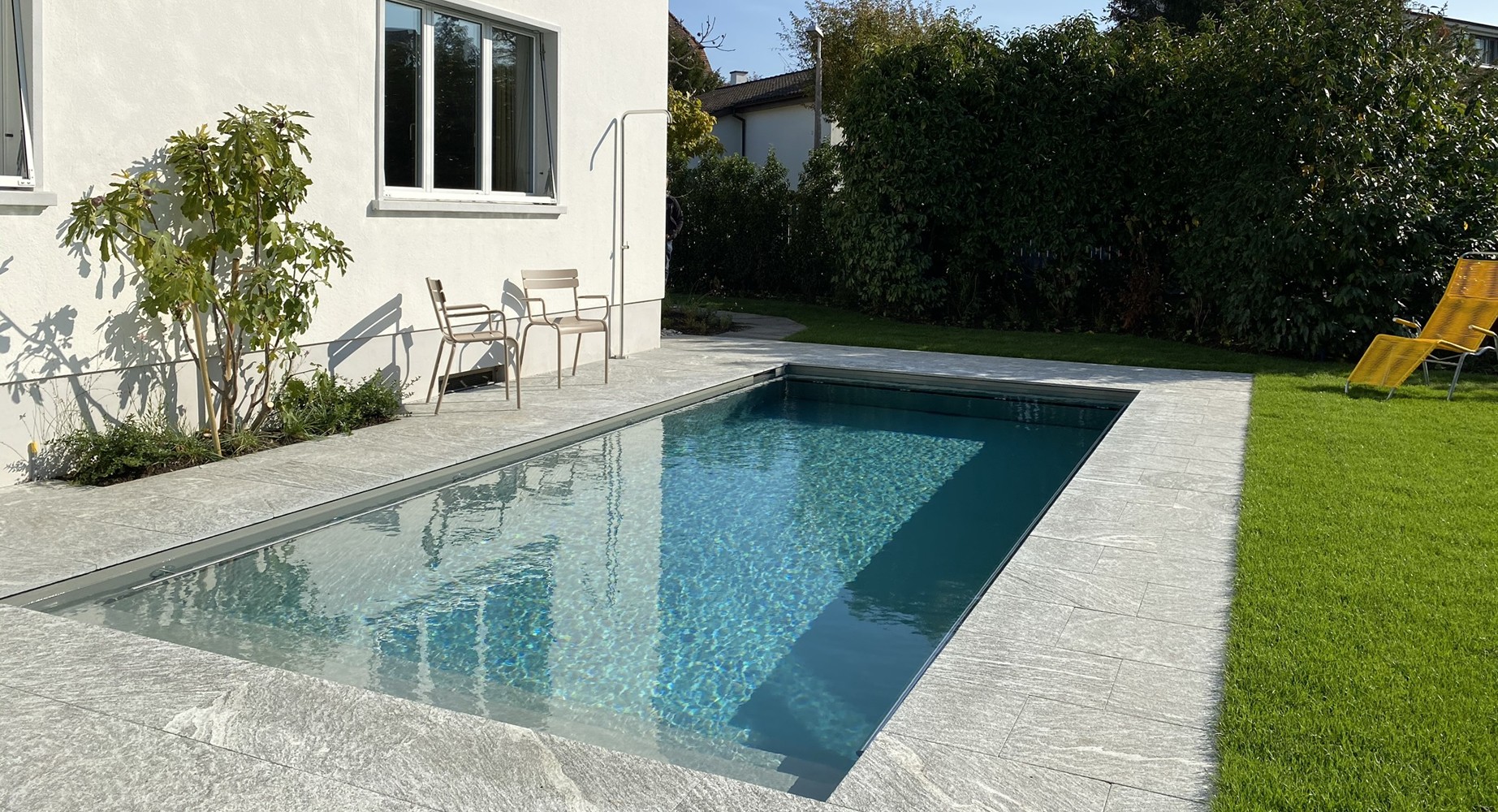 Schwimmbadbau, Poolbau und Service, Pools, Whirlpools, Schwimmbadabdeckungen, Schwimmbadtechnik von SchäwiPool